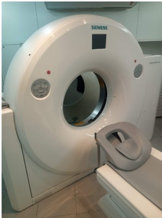 Equipamento de tomografia computadorizada da clínica
